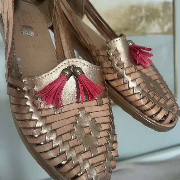 Womens Huaraches - Picture 4 of 6